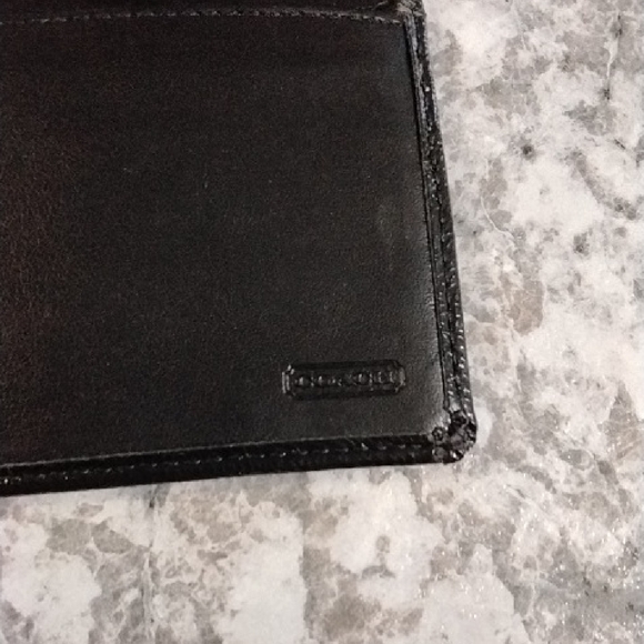 Coach Black Signature Wallet - Picture 2 of 5